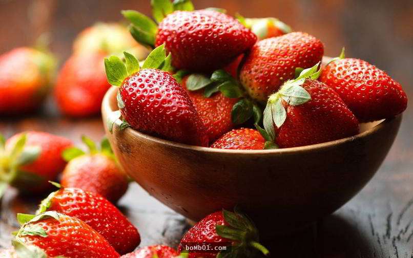 10個「現在開始天天吃草莓」的超有說服力原因　原來祛痘抗皺的美顏聖品不是叫假的
