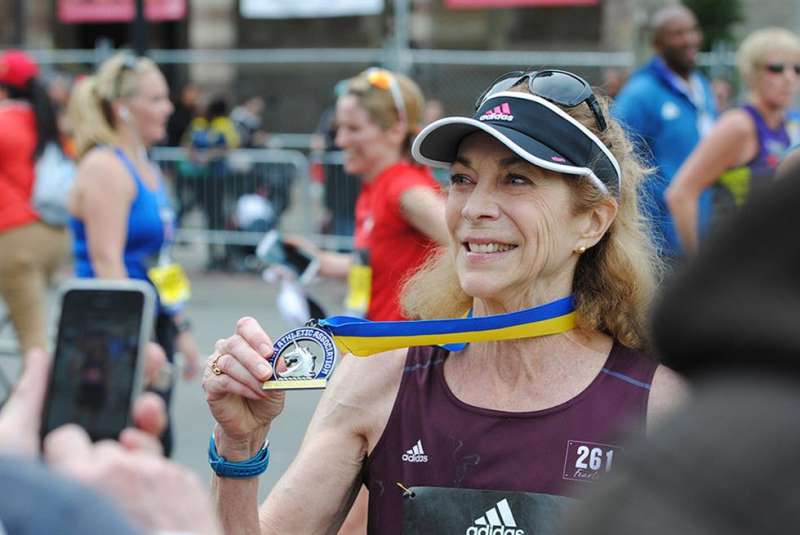 馬拉松界女英雄！當年「打破傳統」讓女人參賽　如今71歲又參加倫敦賽