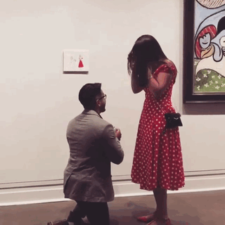 他為了求婚計畫不顧「永遠被藝術博物館列入黑名單」的風險，最後的結果證明他的決定超值得！