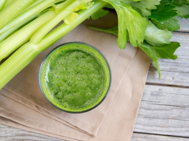 如果你有斷甲、掉髮或是失眠的問題　今天開始就喝這些超有效的「現打蔬果汁」