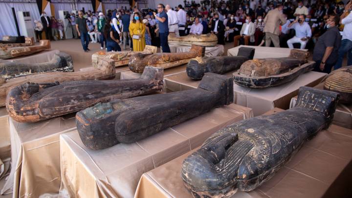 考古超重大發現！埃及新出土59具「2500年前石棺」　皆未開封墓主來頭不小