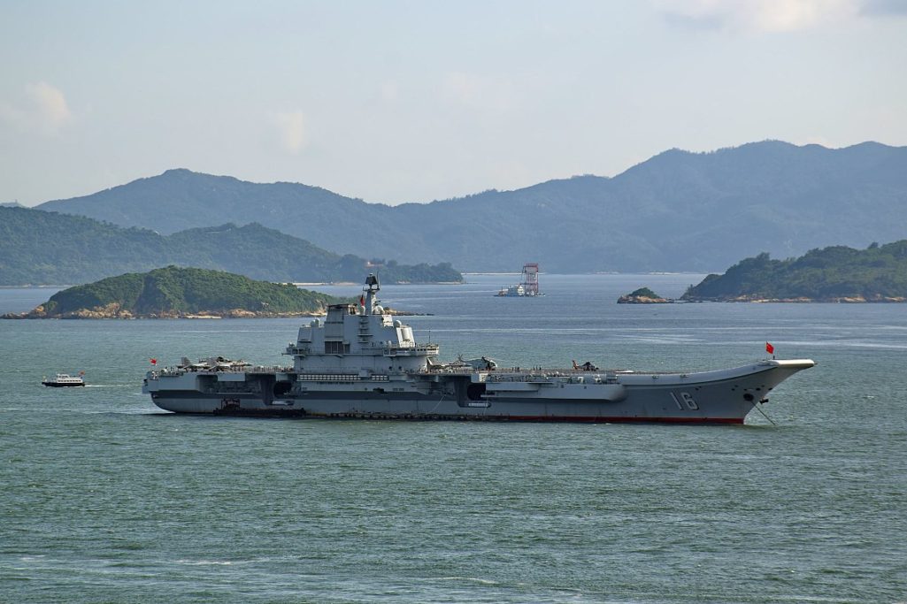 台灣要感謝水母「出手屌打中國航空母艦」，逼得中國必須裝上新發明「切碎機」對抗