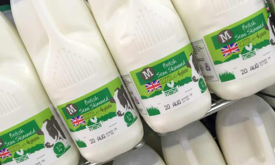 避免浪費！英國超巿不再標示牛奶「保存期限」　鼓勵顧客用嗅覺判斷好壞