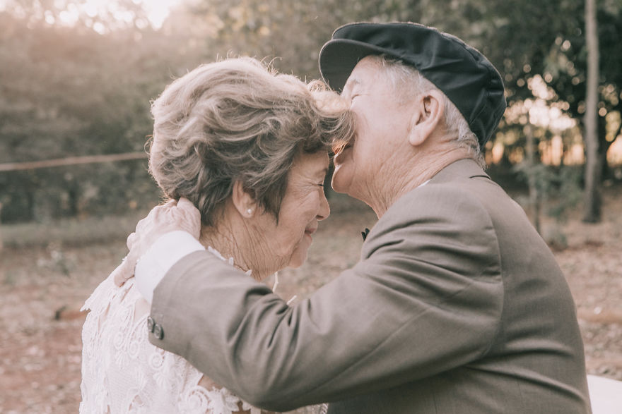結婚60年卻沒婚紗照　阿祖「補拍秀恩愛」見證愛情淬鍊過的美