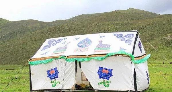 西藏「白帳篷」千萬不可隨意進去　15歲藏族少女坐等...入內還必須「帶刀子」