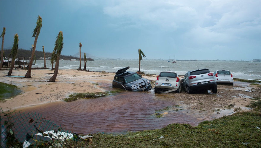 10年來最恐怖颶風「艾瑪」從照片就可以感受到當時的慘況，對比圖越看越對大自然感到敬畏…