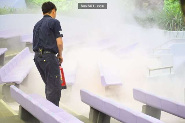 東京迪士尼樂園「現場突然發生爆炸事故」，查出引發原因後網友紛紛都表示「中國製不意外」！
