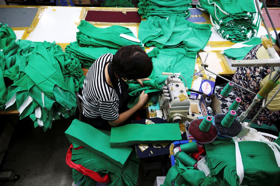《魷魚遊戲》搭上萬聖節！南韓成衣業「訂單爆量」　兒童運動服、白布鞋銷量飆升