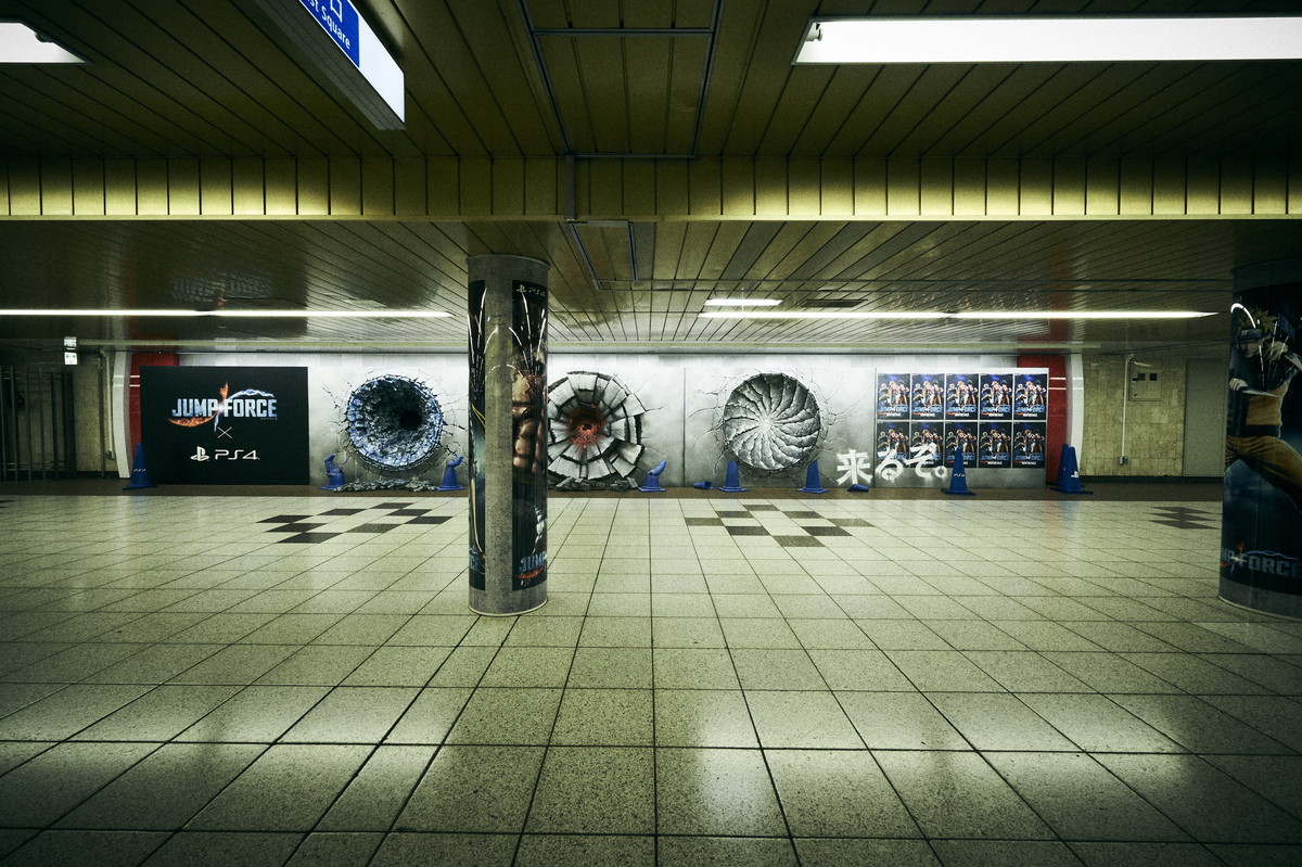 神秘人在新宿車站「打出三個大洞」　放大一看全網驚呼：是悟空、路夫和鳴人