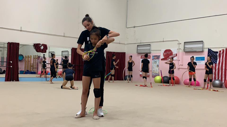 「台灣媳婦」瑞莎帶體操選手到美國訓練　「吃住全包」還請世界級教練來指導