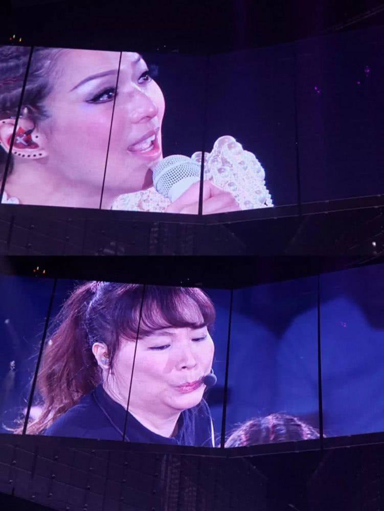 47歲鄭秀文開演唱會「11場都掉淚」　熬過憂鬱、婚變：我已經能自救