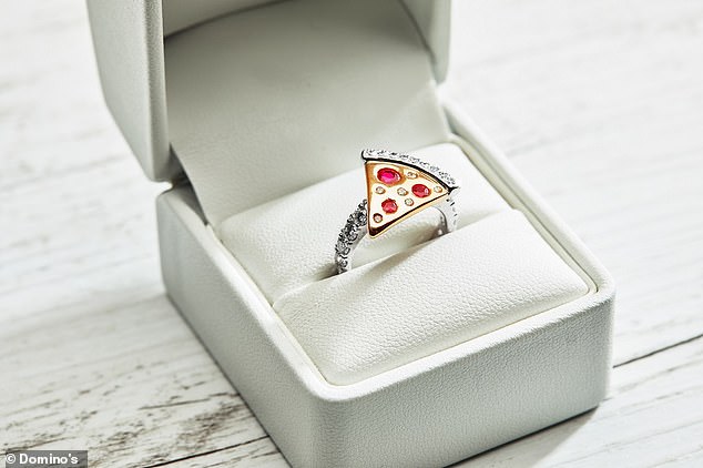 向吃貨求婚？達美樂獨家推「披薩造型戒指」　免費送幸運兒情人節使用
