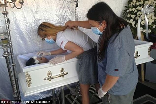 20歲骨癌病患遺願「要美麗的死去」，她躺在自己選好的棺材的模樣美到不可置信。