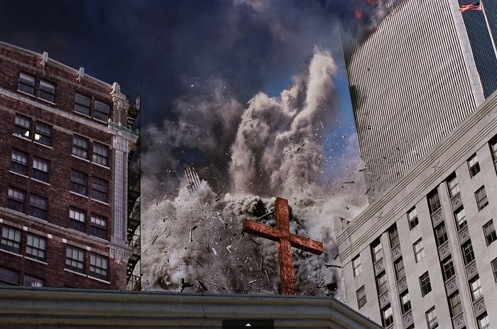 21張「從你沒見過的角度」拍出的罕見911照片，定格的災難瞬間過去了16年還是震撼人心！
