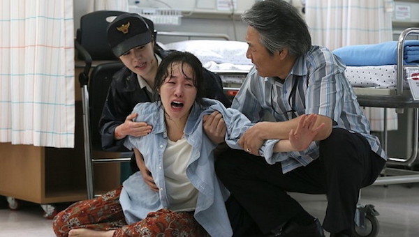 被性侵到腸子流出、肛門破裂…8歲女童必須「終生掛尿袋」，嫌犯關12年就可以出獄…61萬韓網友暴怒