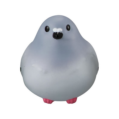 充電線上直接站一排賣萌～　日本「小鳥保護套扭蛋」胖成球的麻雀也太Q啦♡
