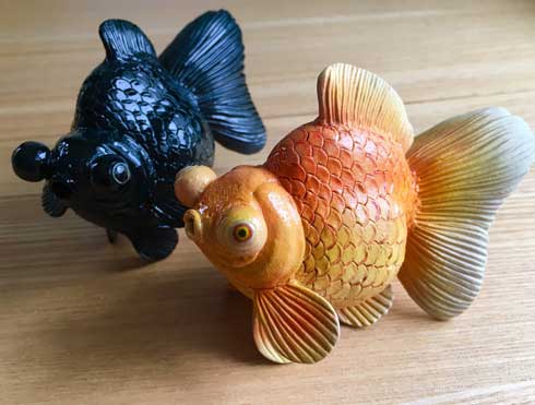 超逼真「青色帝王蟹」居然是陶瓷！　神級藝術品「全關節可動」網傻：像活的一樣…