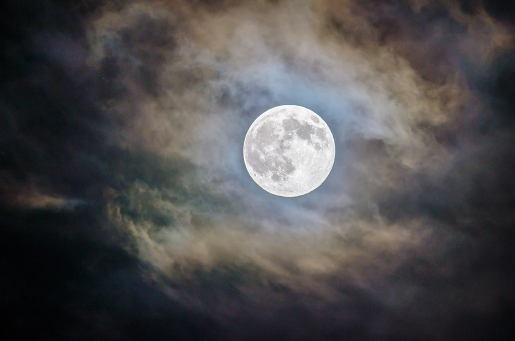 100年來元宵首次現「最大滿月」　罕見天象錯過得再等上62年