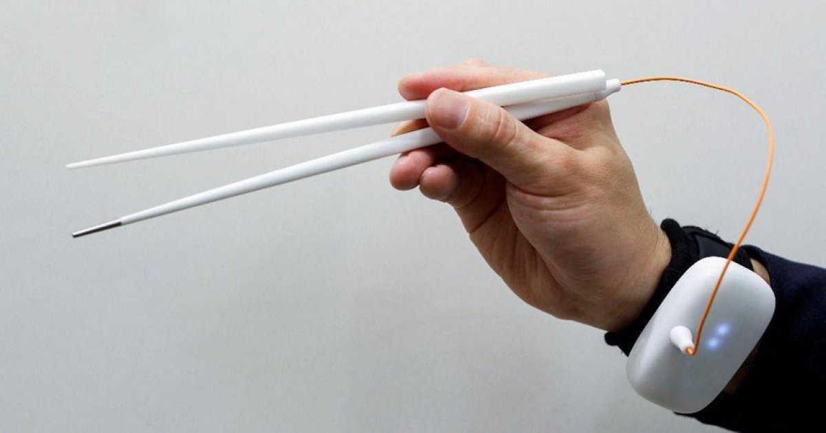 健康不用只吃清淡！日本發明「增鹹筷子」超神奇　加強1.5倍鹹度「煮飯可少加鹽」