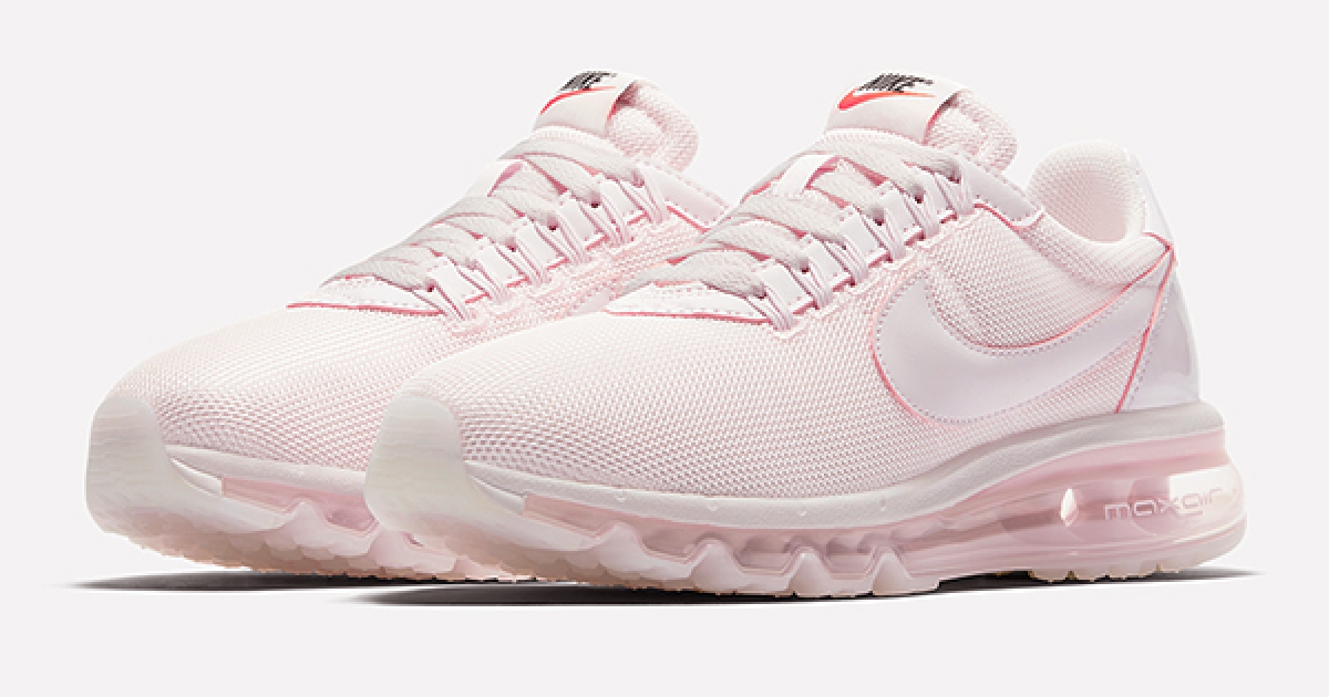 Nike 推出夢幻粉紅色系「Air Max」，今年女孩必買的運動鞋就是這一雙！