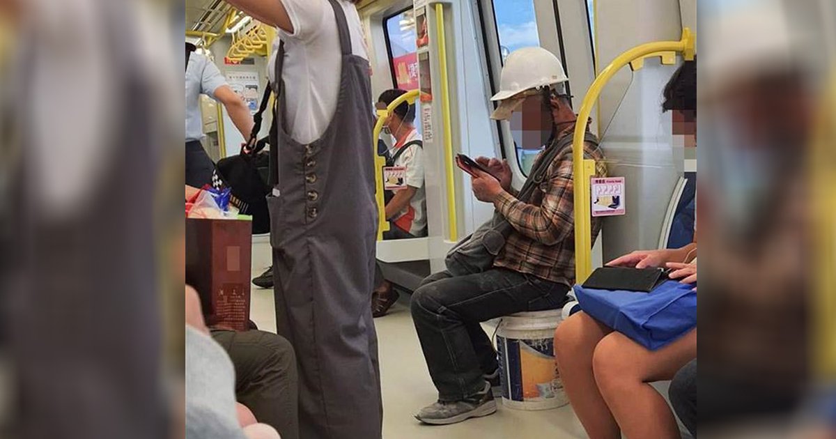 工人搭捷運「自備油漆桶」屈身坐　原因讓人不捨：不想弄髒座位…